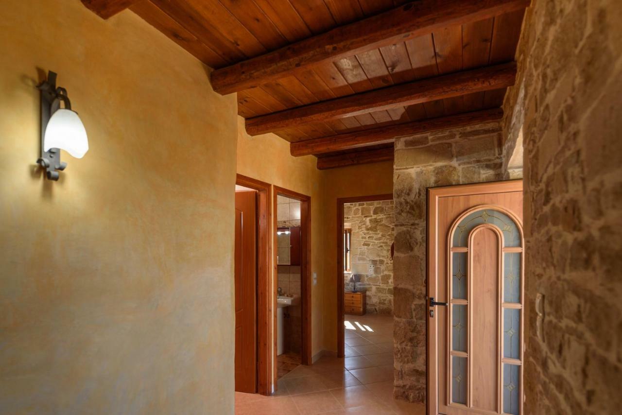 Villa Katerina Kalamaki  Luaran gambar